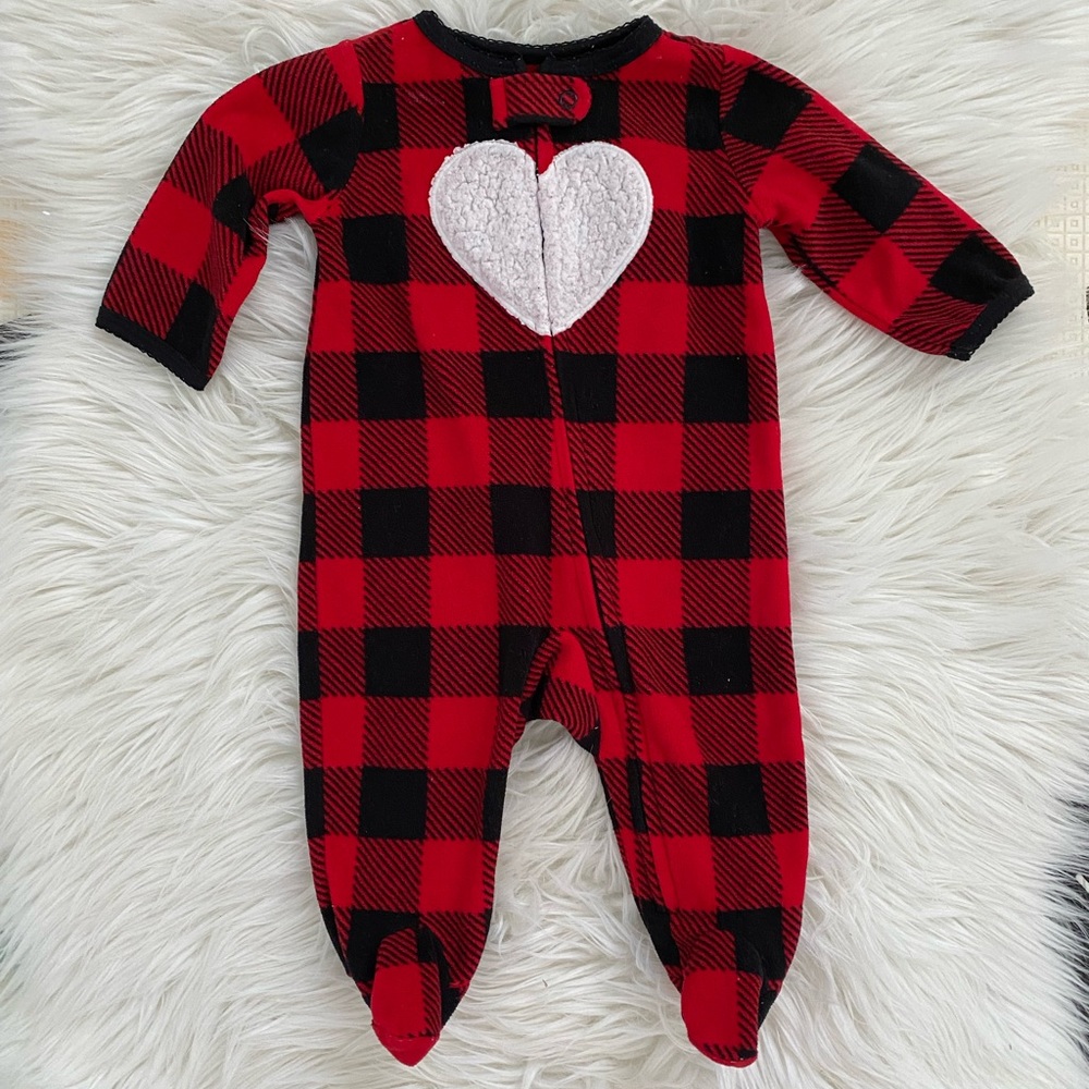 🧸🧸 Carter’s Buffalo Plaid Fleece Sleep and Play Zip-Up Onesie